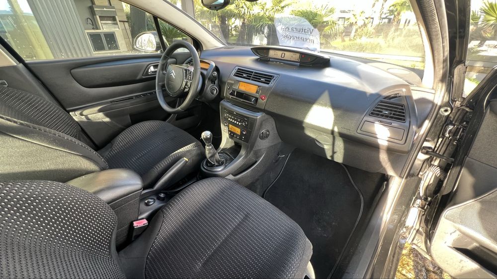 Citroën C4 1.4 Gasolina – 173.000 km – trato financiamento