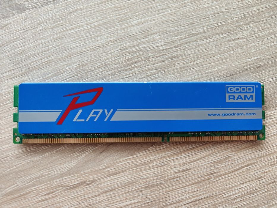 Продам оперативну пам’ять GoodRAM DDR3 4GB
