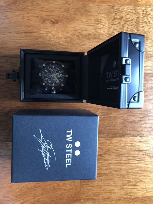 TW STEEL TW609 Emerson Fittipaldi Special EdItion Watch 45MM