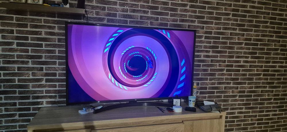 LG 55” uszkodzona matryca