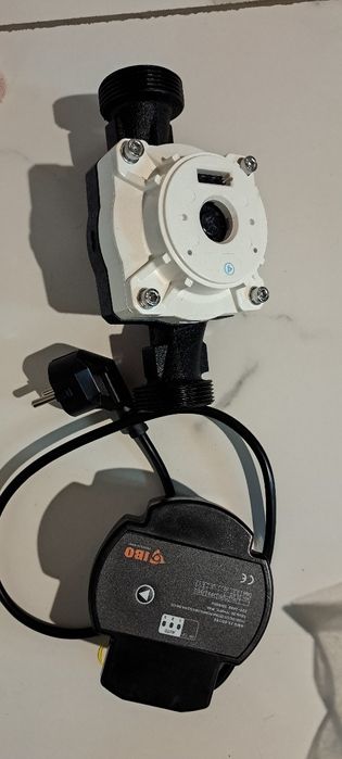 ЕЛЕКТРОННИЙ  циркуляционний   насос AMG 25-60/180