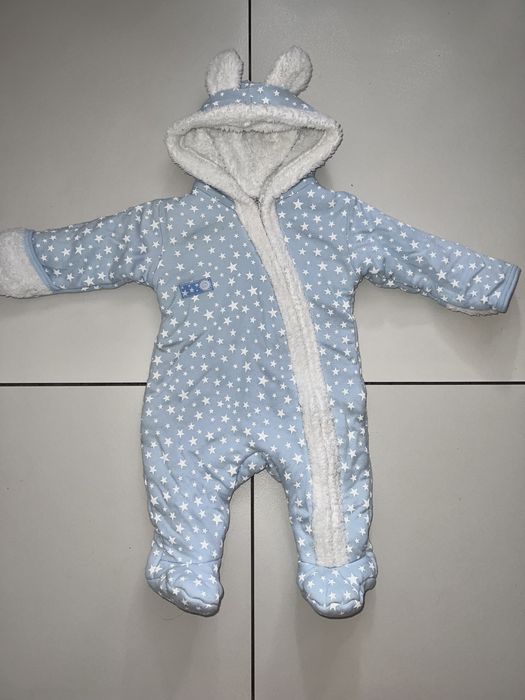 Kombinezon niemowlęcy