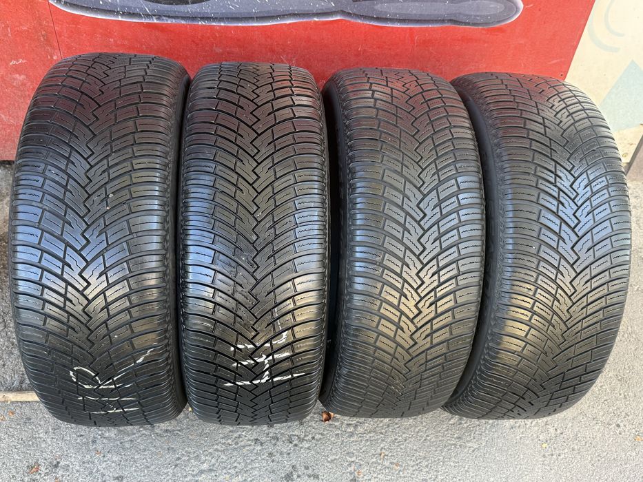 Всесезонная резина 235/55/19 Pirelli AllSeason SF2