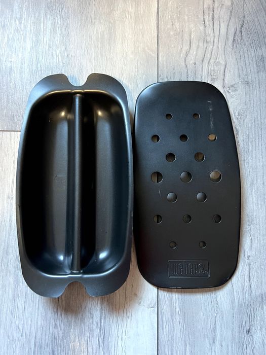 Універсальний контейнер/димогенератор для копчення на грилях Weber