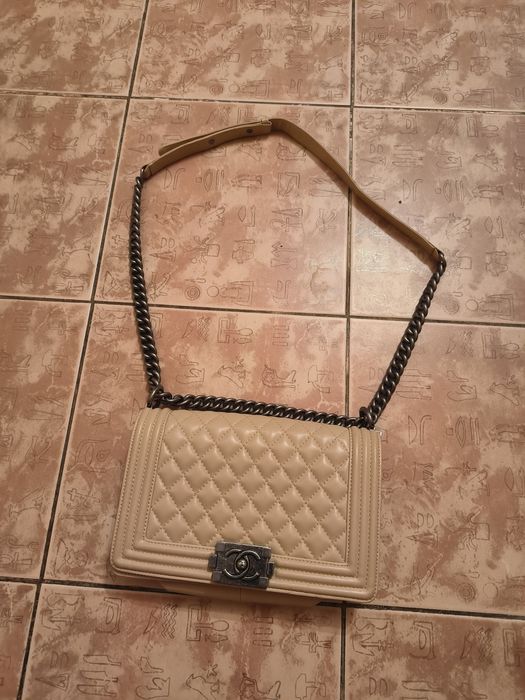 Сумка Chanel Boy орігінал стан як нова ціна на бу від 100к+