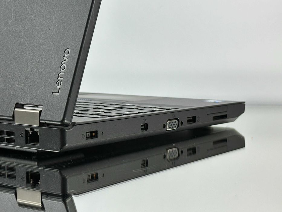 Laptop Lenovo ThinkPad L580 i5 15,6 " Intel Core i5 8 GB / 256 GB W11 Pro + ZASILACZ