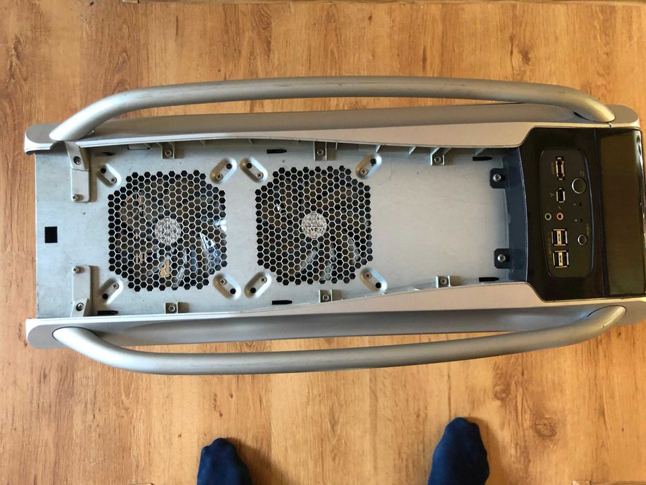 Obudowa do komputera CoolerMaster Cosmos 1000 Retro ATX Full Tower