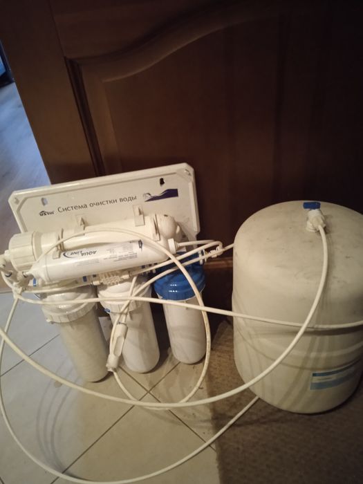 зворотній осмос. обслужений повністю.