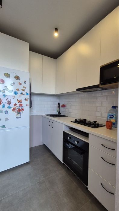 Ірпінь — 1-кімнатна квартира 37 м² з ремонтом, газом та теплою підлогою