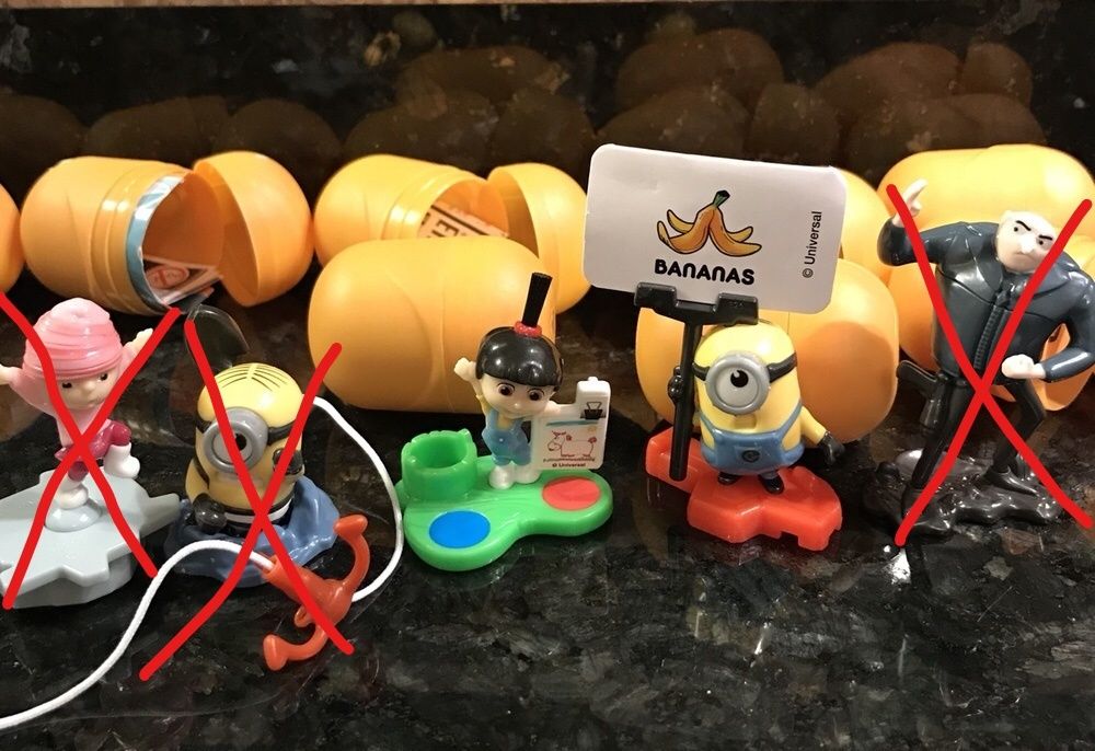 Игрушки киндер серия "Гадкий Я"