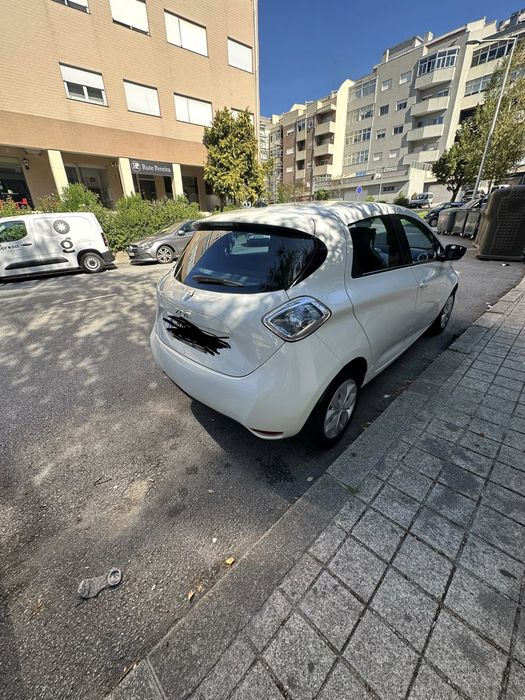 Carro elétrico Zoe 2014
