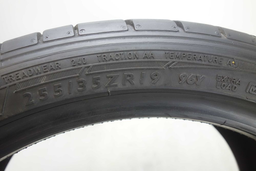 Opony letnie 255/35/19 - DUNLOP SP Sport Maxx GT AO XL MFS