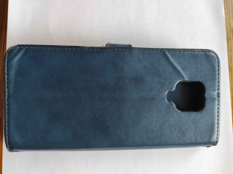 Продам чехла до Xiaomi  Redmi Note 9 Pro