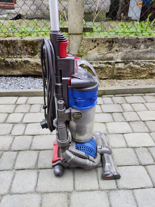 Odkurzacz Dyson DC24