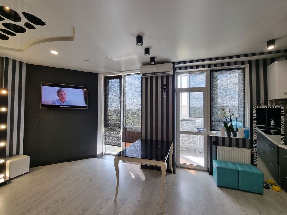 Продам в ЖК Мариинский однокомнатную квартиру- студию