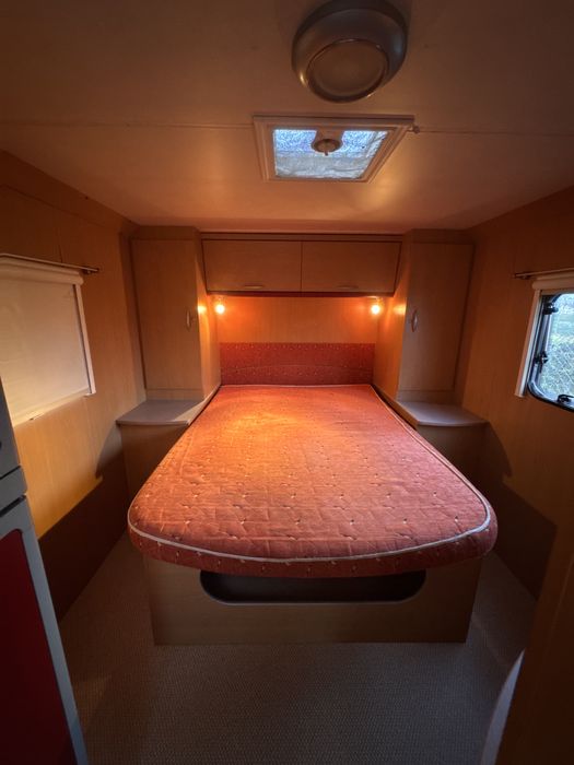 Autocaravana Perfilada Moovéo com Cama Central