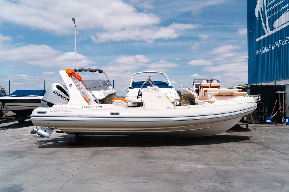 Lomac 710 – Como Novo Apenas 138h de Motor