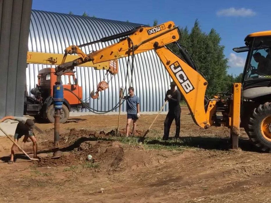 Аренда ямобур Бобкет услуги гидробур. Послуги оренда бур