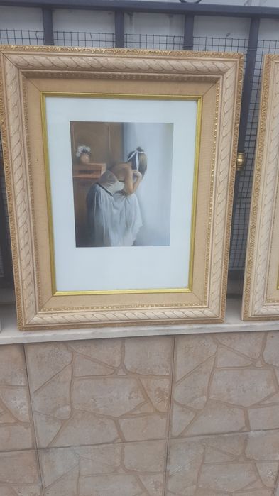 4 quadros  com bonita moldura  em madeira  para  decoração