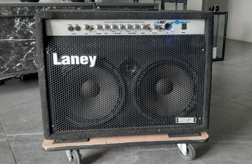 Wzmacniacz basowy Laney RB7 300Wat !!! Rewelacyjny
