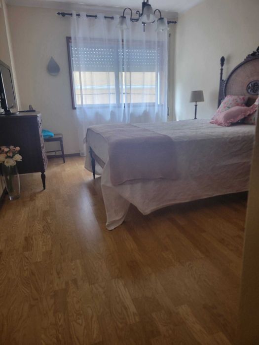 Quartos para Estudantes - Perto do Pólo da Universidade de Coimbra na Figueira da Foz