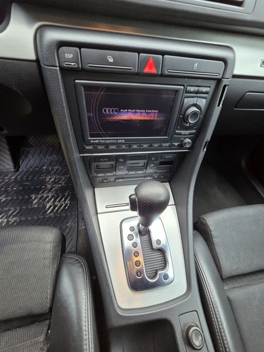 Продається ауді а4б7 3,0тді кватро Sline