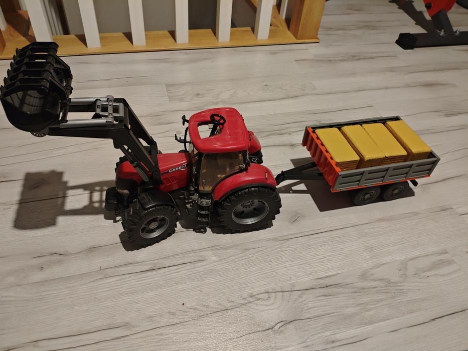 Traktor Bruder Case III PUMA + przyczepa+kostki