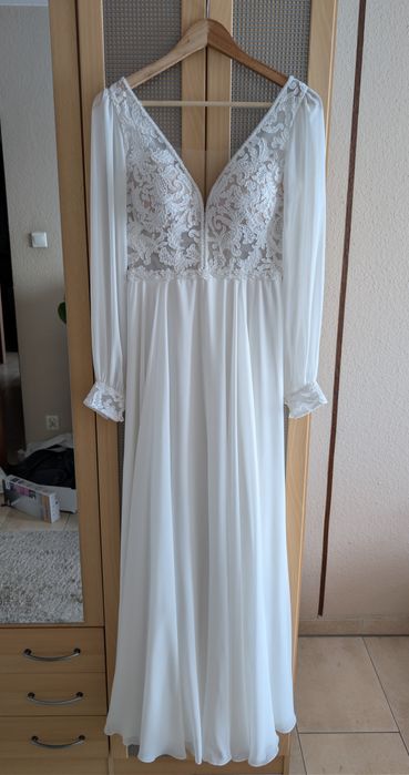 Suknia ślubna muślinowa śmietankowa błyszcząca 36/38 170cm