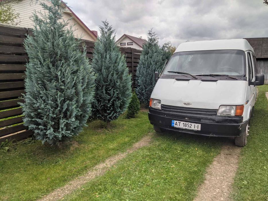 Продаю буса Ford transit 2.5