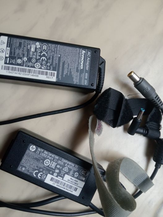 Ładowarki do laptopów