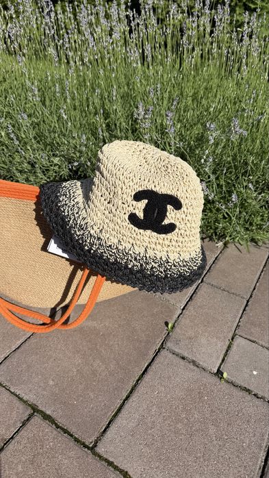 Капелюх плетений  ,шляпа  шанель  соломяний карелюх chanel