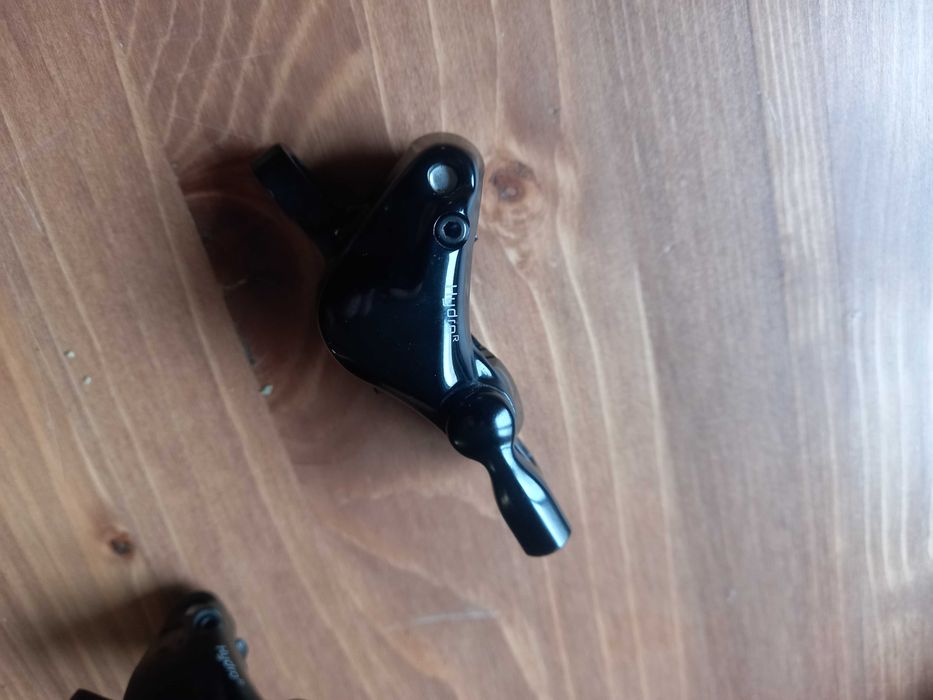 SRAM Rival (Manete Freio/Double Tap/Pinças Rival/Guiador Gravel)