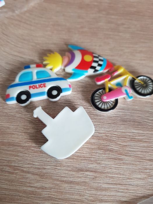 Pierdółki do przyczepiania