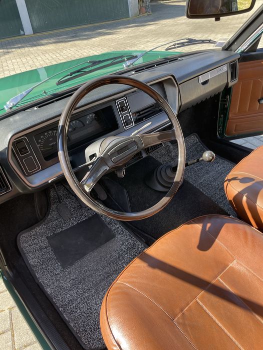 Fiat 131 familiale primeira serie