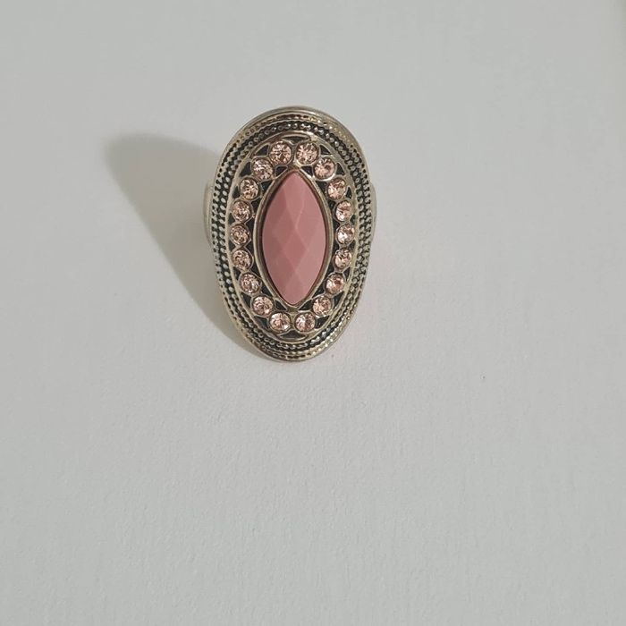 Anel rosa 17 mm diametro.