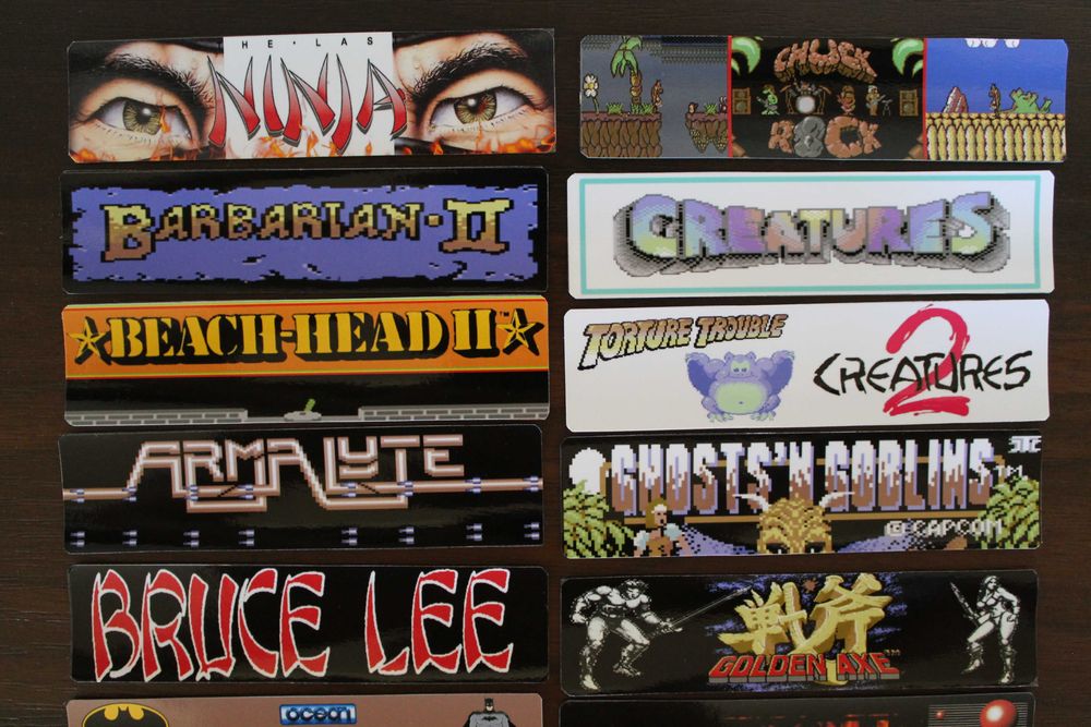 19 nalepek na dyskietki 5.25" C64 ATARI XL XE