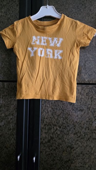 Tshirt chłopięcy Sinsay 98.