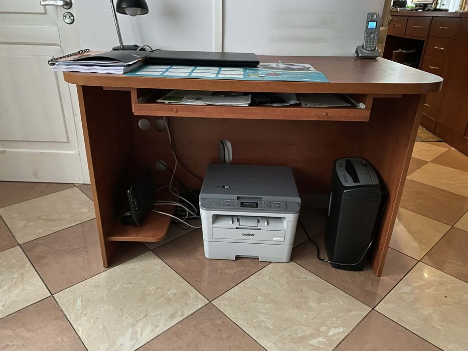 Zestaw mebli do apteki i biura