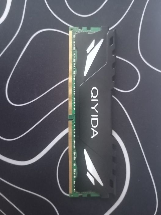 QIYIDA 16 GB DDR4 3200