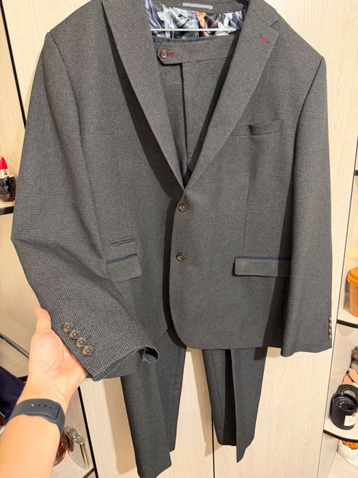 Костюм Next р. XXl ( W38) Брючний костюм