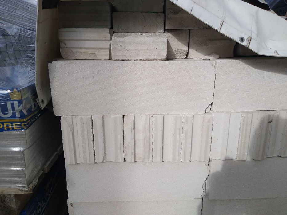 Bloczek sylikatowy ceglany biały