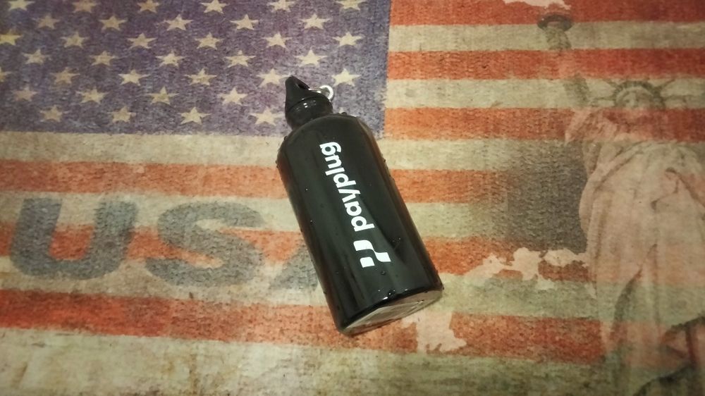 Фляга металева для води