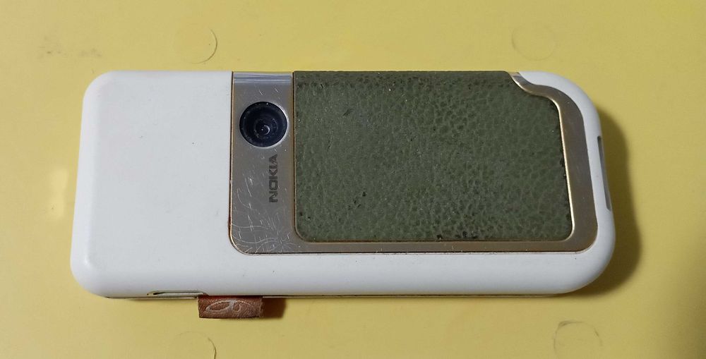 Мобильный телефон Nokia7360 Германия