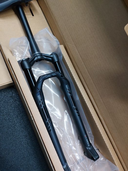 Nowy amortyzator DT SWISS F232 ONE 100mm BOOST 29" manetka 51mm