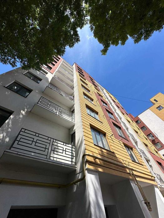 Продаж 2к квартири в центрі міста, Незалежності, біля театру