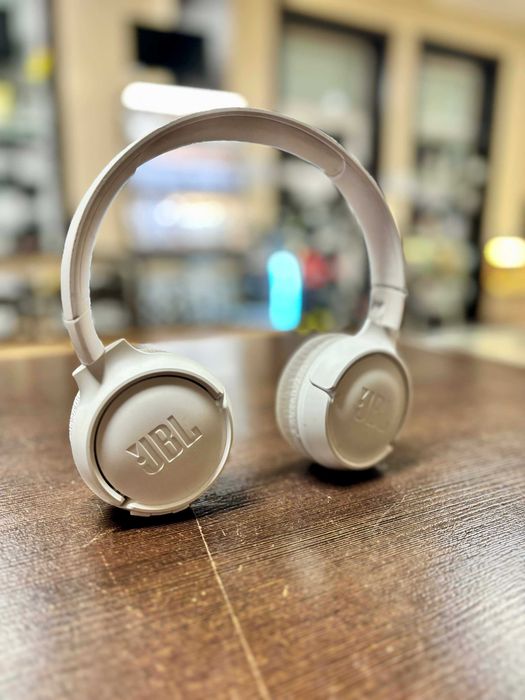 Słuchawki bezprzewodowe nauszne JBL Tune 510BT białe
