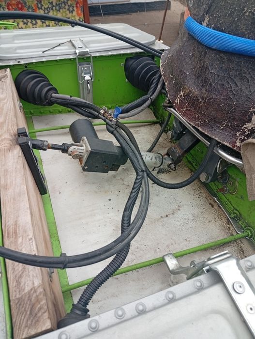 Катер лодка прогрес 2м