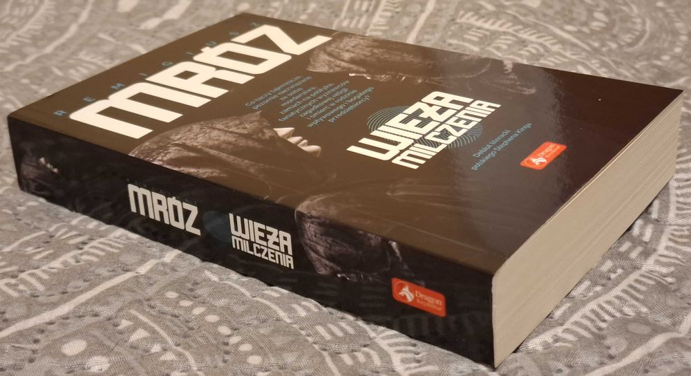 Wieża milczenia Remigiusz Mróz