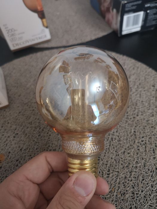 Żarówka LED dekoracyjna G80 E27 200 lm 1800 K amber