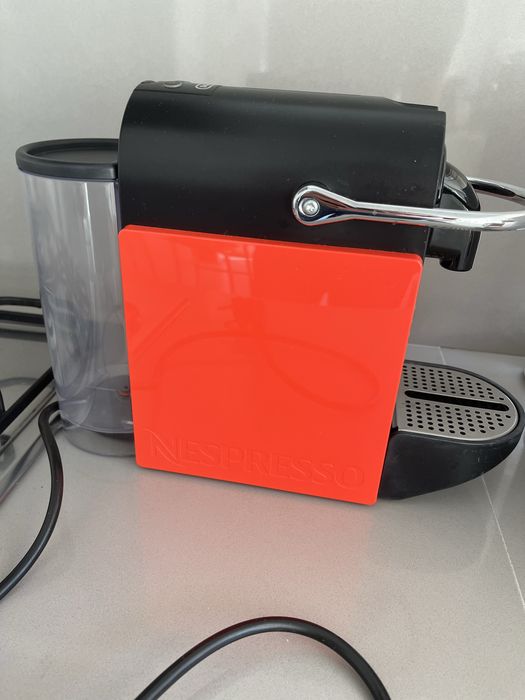 Nespresso Pixie - Coffee Machine445081938811965441
